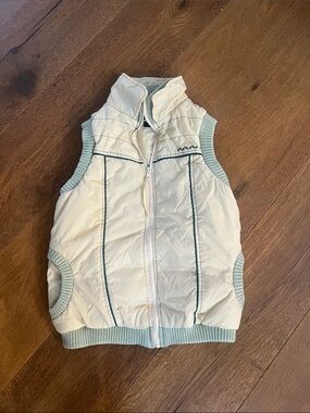 Volcom Cream and Light Green  Quilted Puffer Vest Like New !!! Size Small